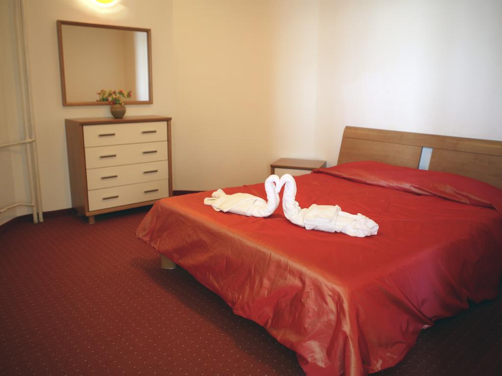 Hotel Bulgaria Dobrič Pokoj fotografie